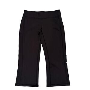 Athleta Women Kick Booty Straight Leg Crop Black Capri Yoga Pant Leggings Medium